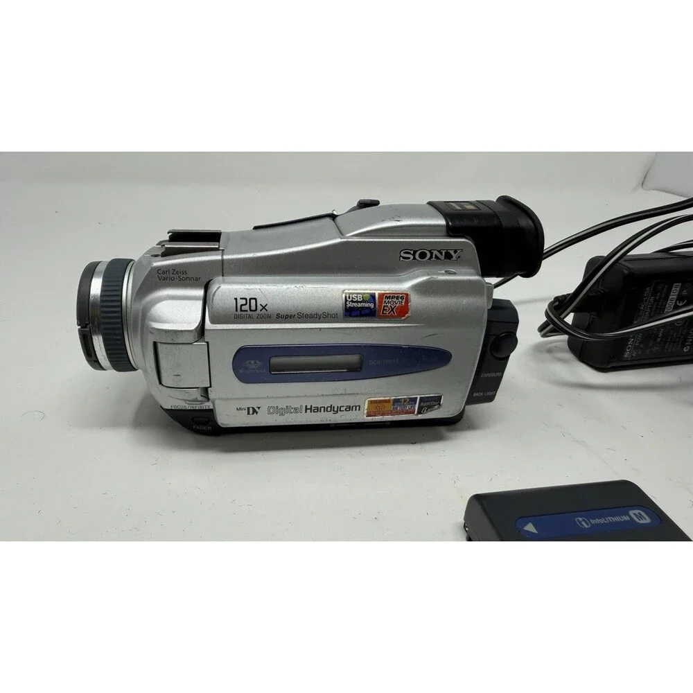 Sony Handycam DCR-TRV18 MiniDV Digital Camcorder Video Camera Tested/work